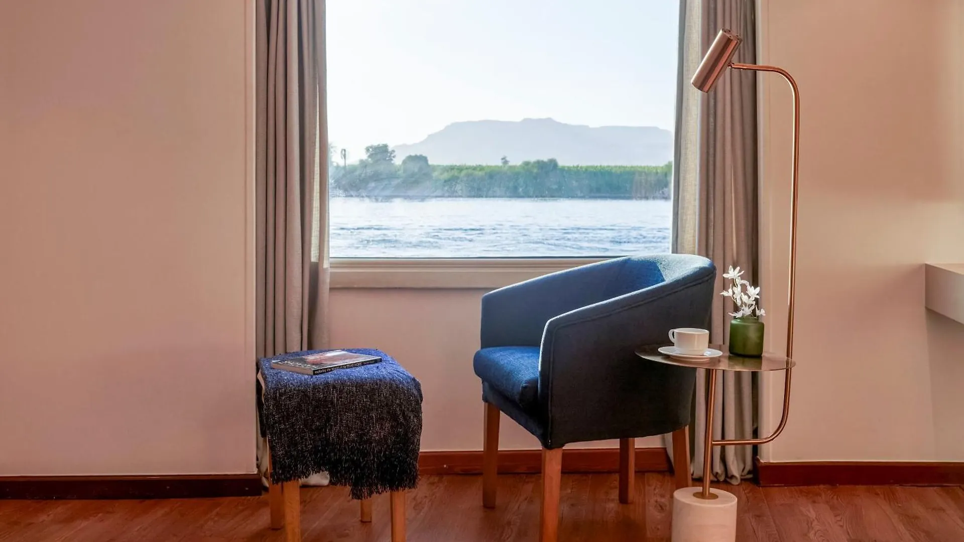 Moevenpick Royal Lotus Nile Cruise, Every Monday Four Nights From Luxor, Every Friday Three Nights From Aswan - Including Excursions & Sightseeing 酒店